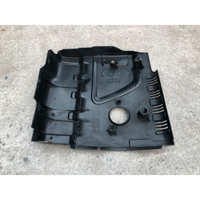 Cubierta De Motor Original Audi A5 2009, 2010, 2011 2.0 Lts.