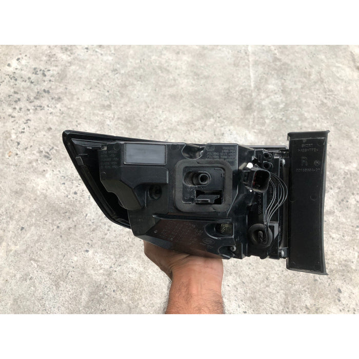 Calavera Derecha Original Land Rover Discovery 2014 Al 2019