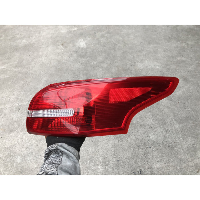 Calavera Derecha Ford Focus Original 2015 2016 2017 2018