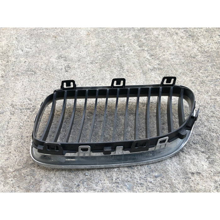 Parrilla Superior Derecha Bmw 328i Coupe 2009 Al 2012