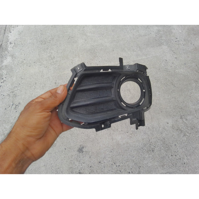 Moldura De Faro Niebla Izquierda Fusion Del 2013 Al 2016