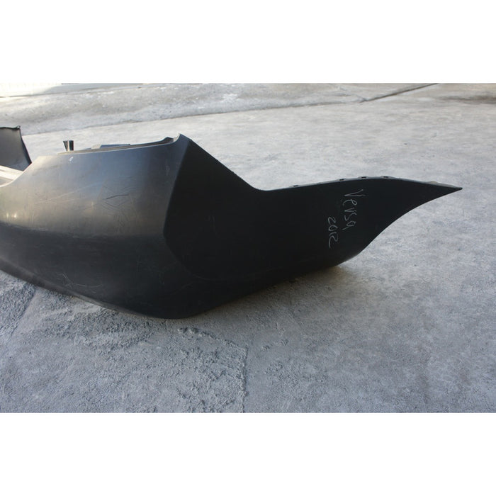 Defensa Trasera Nissan Versa 2012 2013 2014