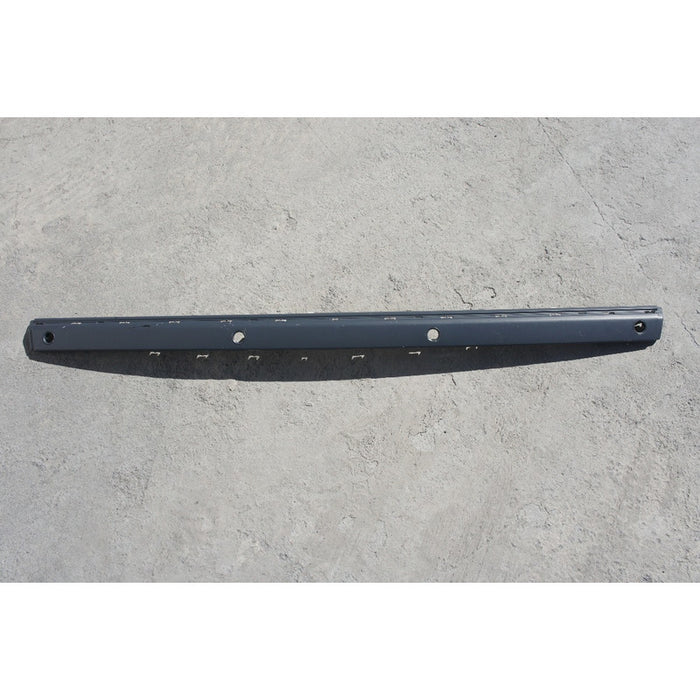 Moldura De Facia Trasera Mercedes Benz C230 C320 2001 - 2007