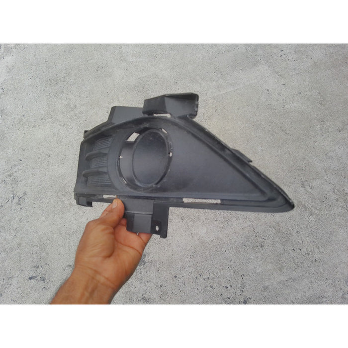 Moldura De Faro Niebla Izquierda Fusion Del 2013 Al 2016