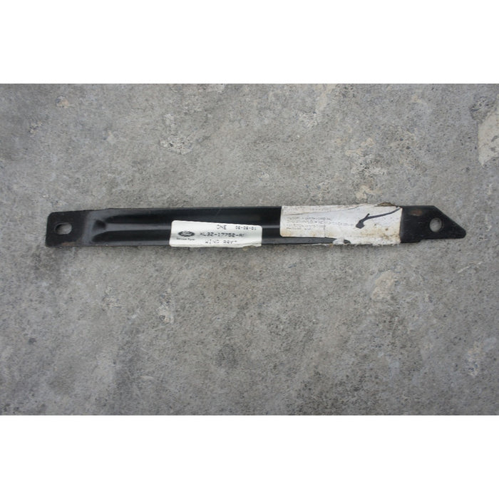 Guia Defensa Soporte Delantera Derecha Ford Lobo 1999 - 2004