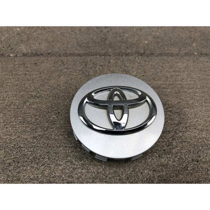 Copa Centro De Rin Toyota Camry 2011 Al 2020 $ X Pieza