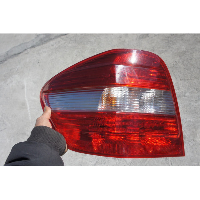 Calavera Izquierda Original Mercedes Benz Ml320 2006-2011