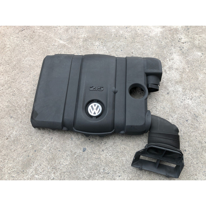 Cubierta De Motor Para Bora 2006 Al 2010 2.5 L5