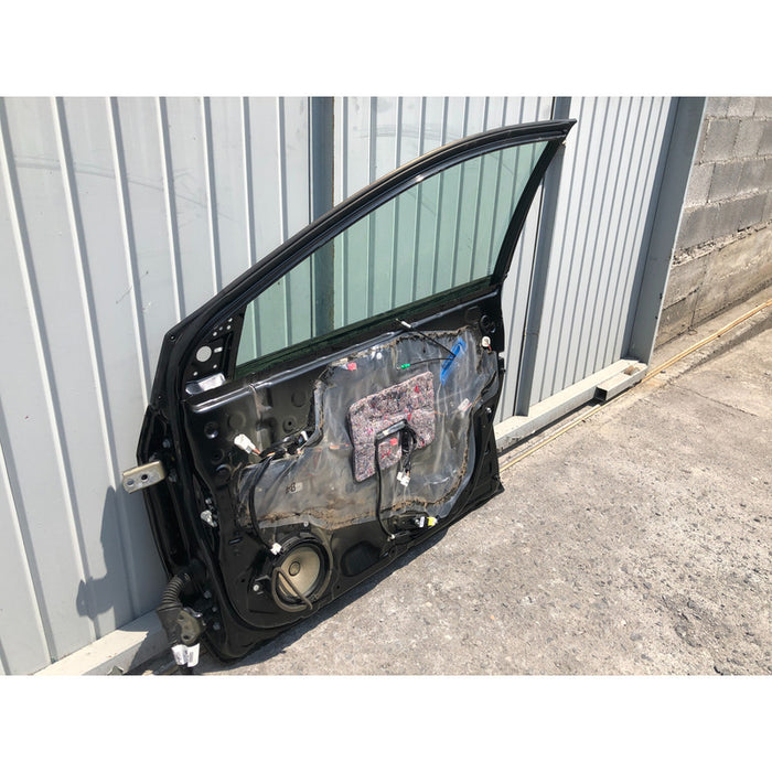 Puerta Delantera Derecha Original, Toyota Corolla 2014-2018