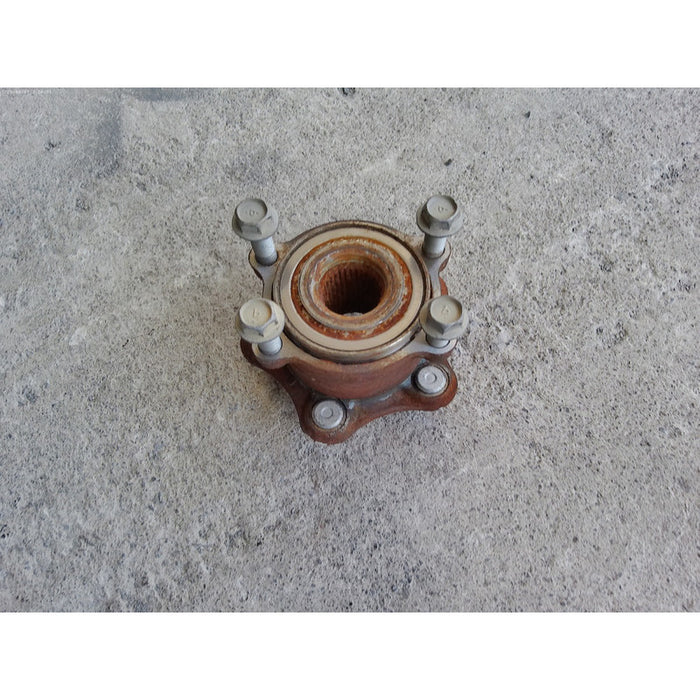 Maza Balero Trasera Derecha Altima Coupe 2007 Al 2012