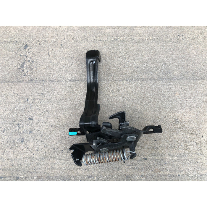 Chapa De Cofre Toyota Prius 2010 Al 2015