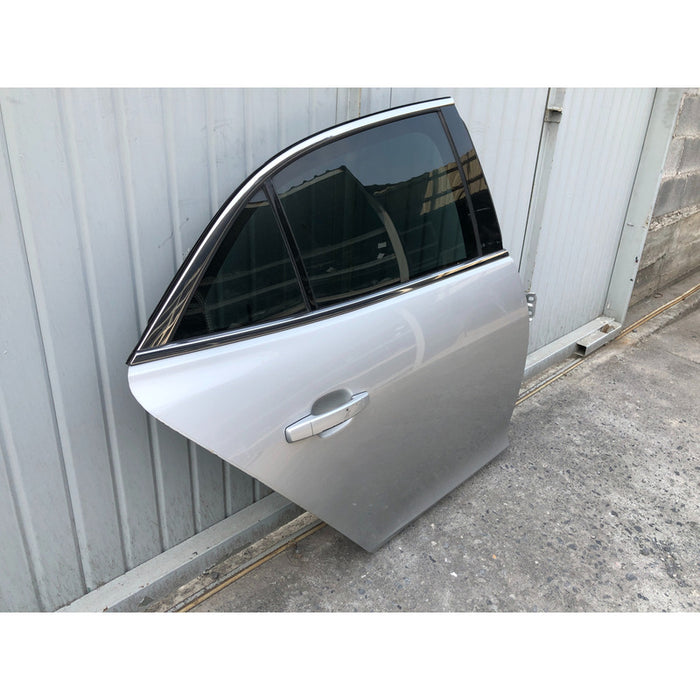 Puerta Trasera Derecha Chevrolet Malibu 2013 Al 2016