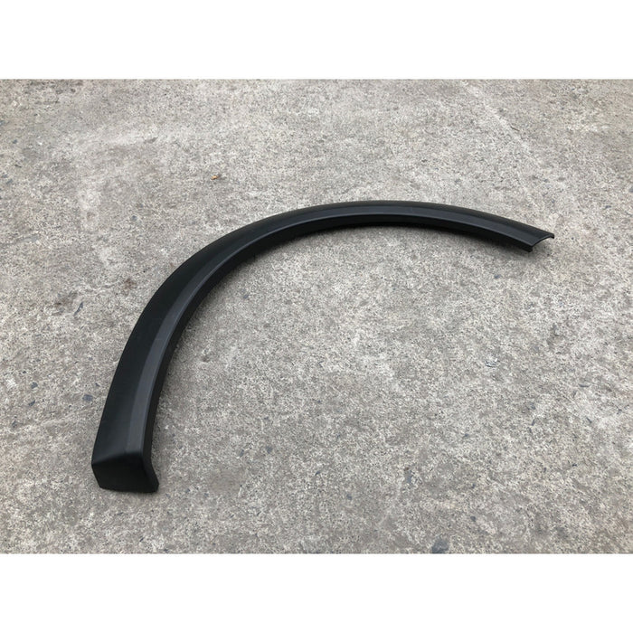 Moldura Arco Delantera Derecha Chevy C2 2004 Al 2008