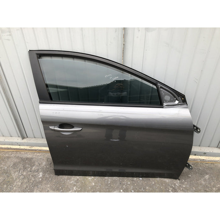 Puerta Delantera Derecha Original, Hyundai Elantra 2017-2020
