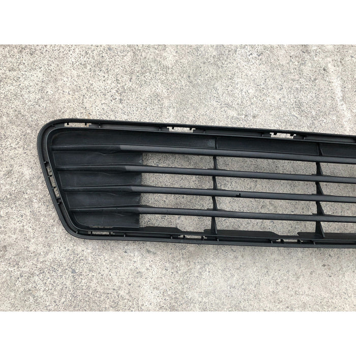 Parrilla Inferior Original Toyota Camry 2012, 2013, 2014