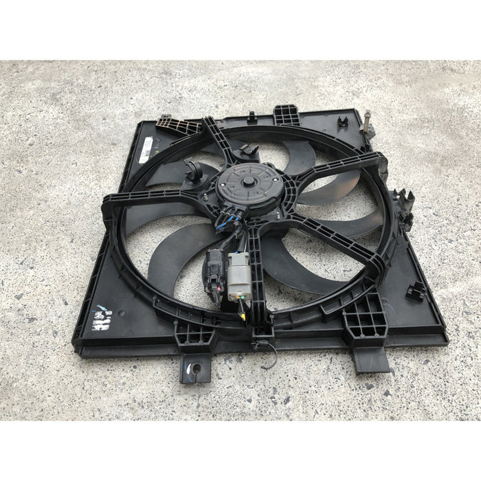 Motoventilador Nissan Versa Del 2012 Al 2019 1.6