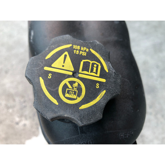 Deposito Agua Radiador Chevrolet Silverado 2014 - 2018 5.3