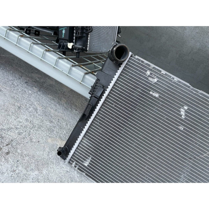 Radiador Original Bmw 320i Sedan 2012 Al 2016 2.0 Automático