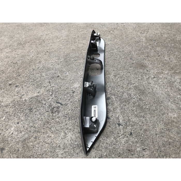 Moldura Cajuela Honda Crv 2017 Al 2022