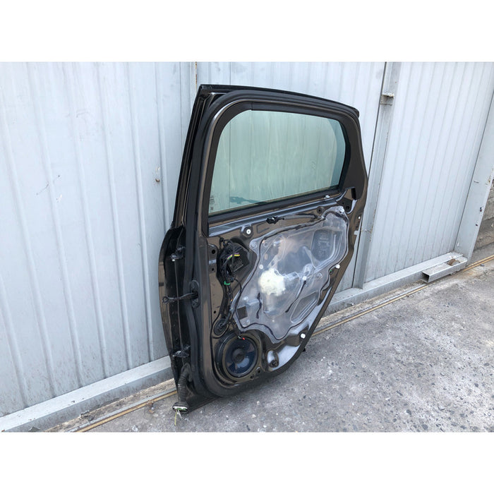 Puerta Trasera Derecha Ford Focus 2012 Al 2018