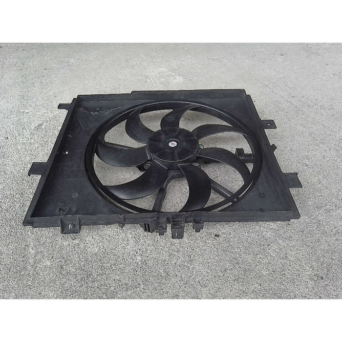 Motoventilador Nissan Versa Del 2012 Al 2019 1.6