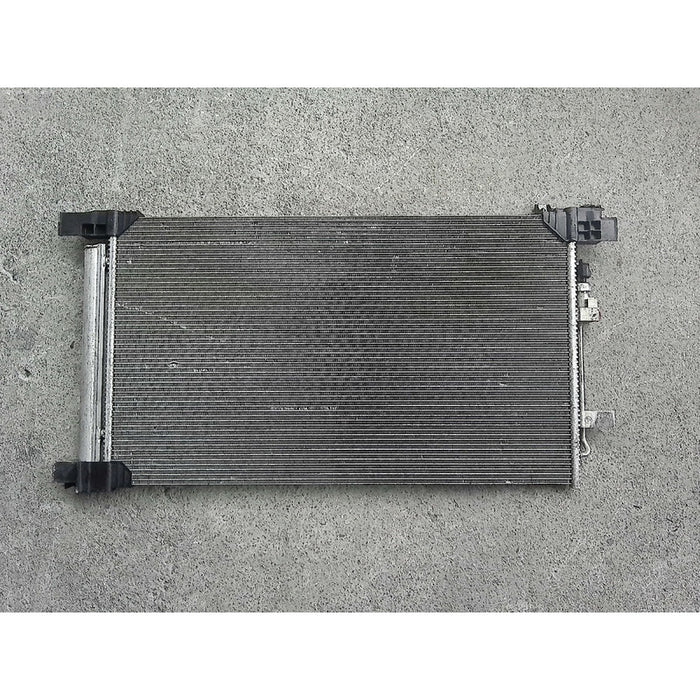 Condensador Original Nissan Altima 2019 2020 2021 2.5 Litros