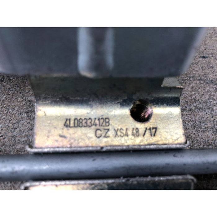 Bisagra De Puerta Delantera Derecha Inferior Q5 2007 Al 2015