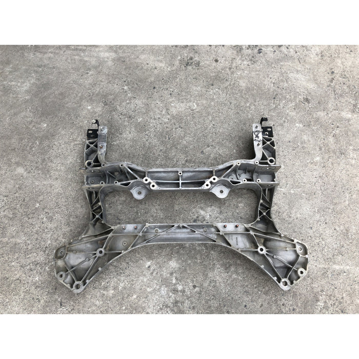 Puente De Suspensión Delantero Infiniti G37 2009-2013 3.7 V6