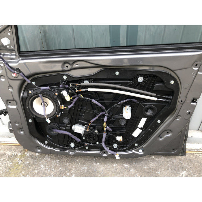 Puerta Delantera Derecha Original, Hyundai Elantra 2017-2020