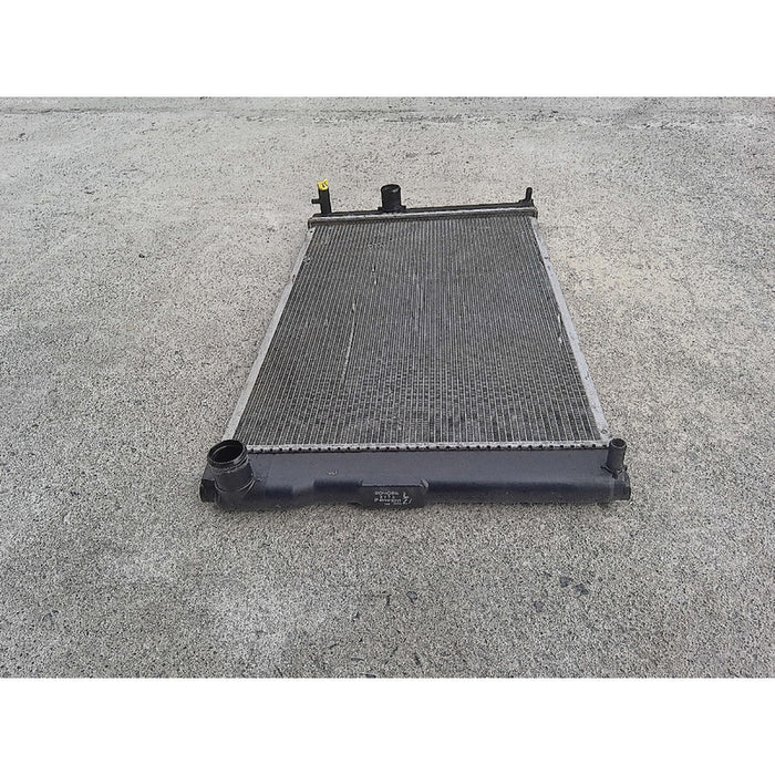 Radiador Original Toyota Prius Del 2010 Al 2015 1.8 Litros