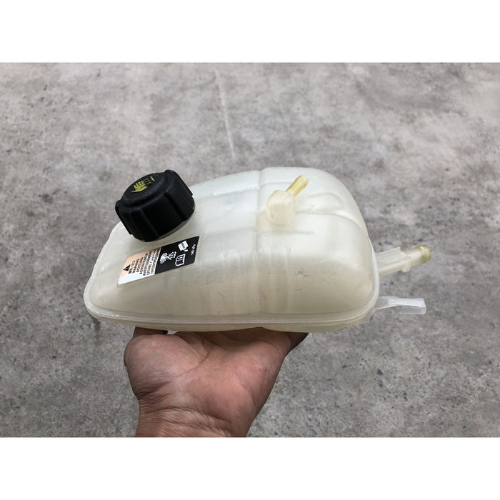 Deposito Agua Radiador Nissan Sentra 2020 - 2023 2.0