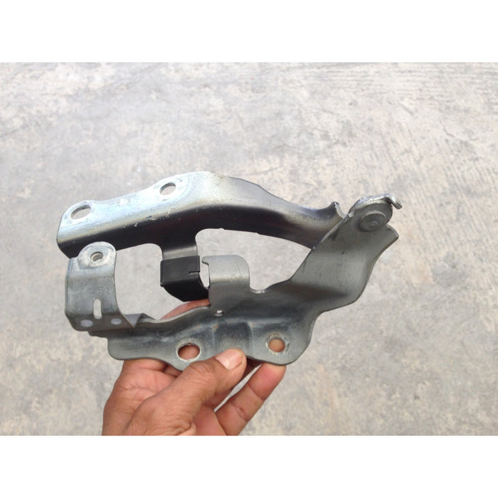 Bisagra De Cofre Izquierda Toyota Camry 2012 2013 2104