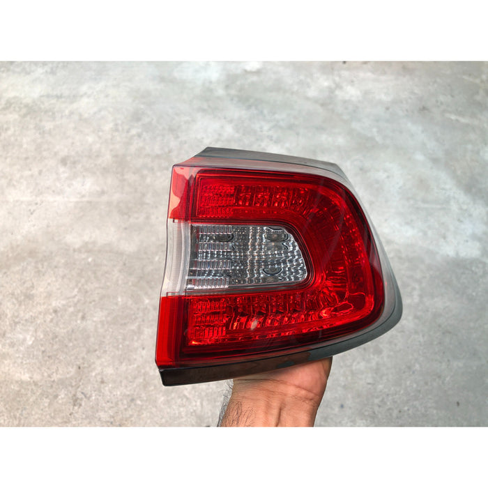 Calavera Derecha Original Jeep Cherokee 2014-2018
