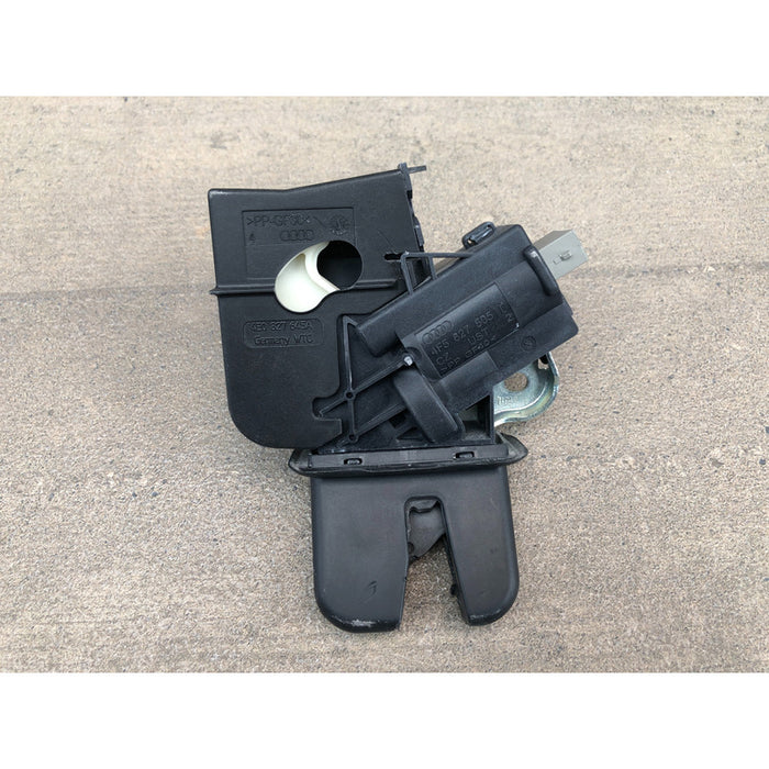 Chapa Cajuela Original Para Audi A4 2009, 2010, 2011, 2012
