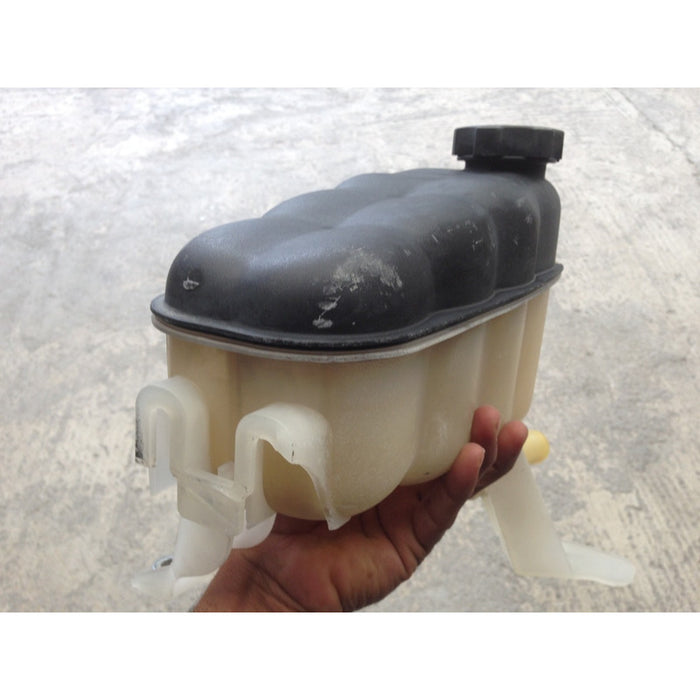 Deposito Agua Radiador Gmc Sierra 2007 Al 2013 4.8