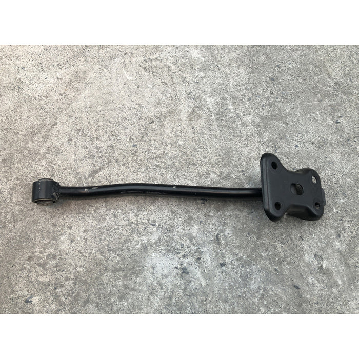 Tirante Trasero Derecho Nissan Rogue Del 2015 Al 2019