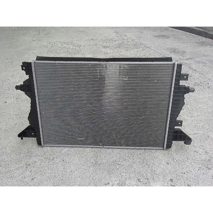 Radiador Original Hyundai Elantra 2021, 2022, 2023, 2024 1.6