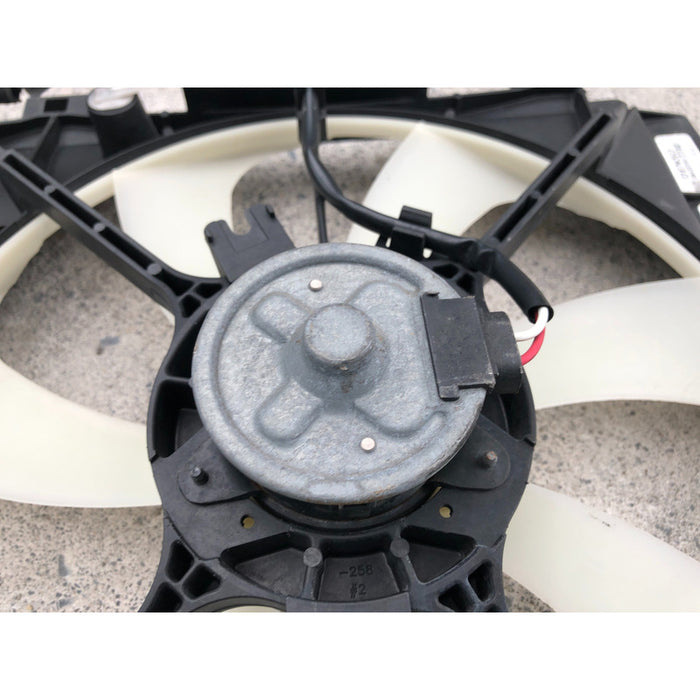 Motoventilador Toyota Venza 2009 Al 2015 2.7