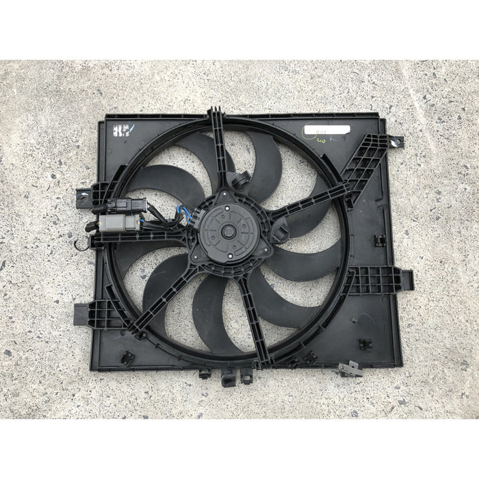 Motoventilador Nissan Versa Del 2012 Al 2019 1.6