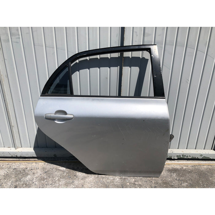 Puerta Trasera Derecha Corolla 2014 Al 2019