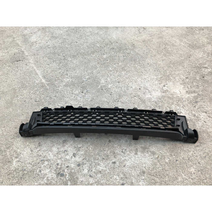 Parrilla Central Inferior Original Para Jaguar Xe 2015-2019