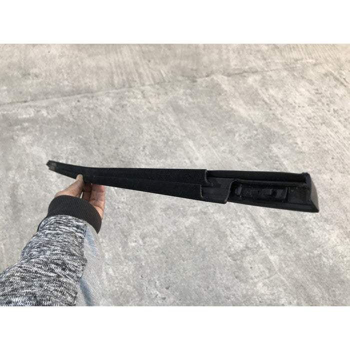 Moldura Felpa Puerta Trasera Izquierda Focus 2012 Al 2018