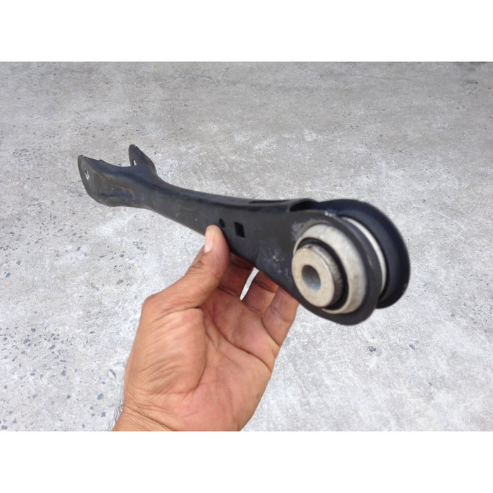 Tirante Trasero Inferior Derecho Bmw 530i 2017 Al 2021 2.0