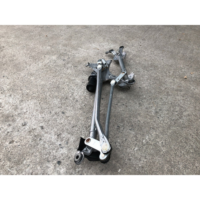 Motor Limpiabrisas Toyota Prius 2010 Al 2015 1.8