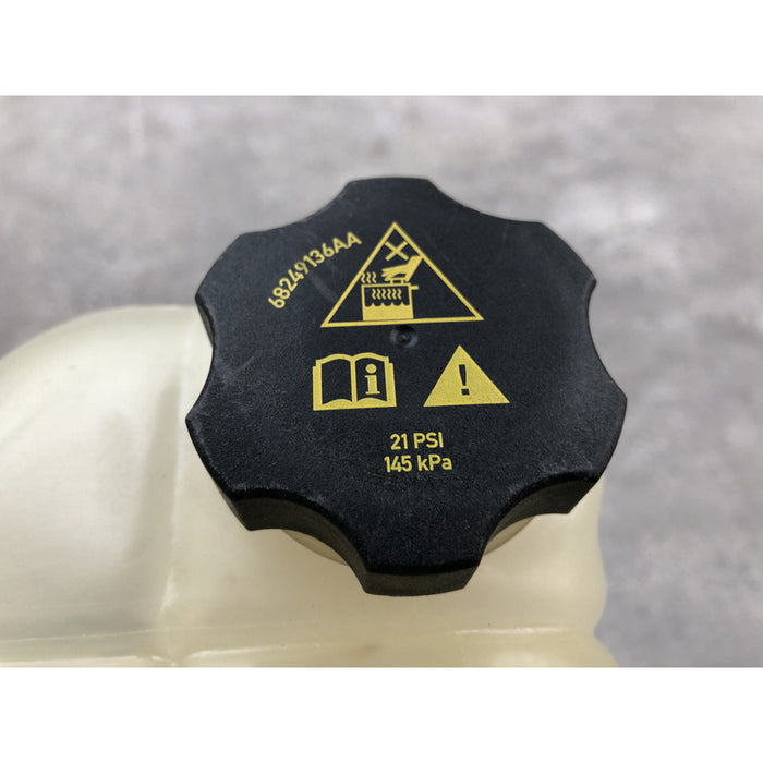 Deposito Agua Radiador Chrysler 200 2015 Al 2018 2.4