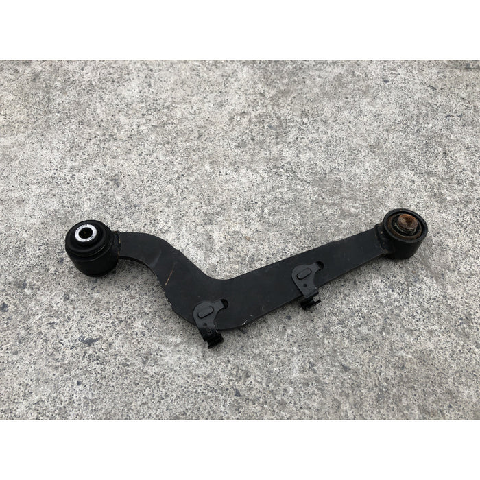 Tirante Trasero Derecho Superior Rav4 2013 - 2018 2.5