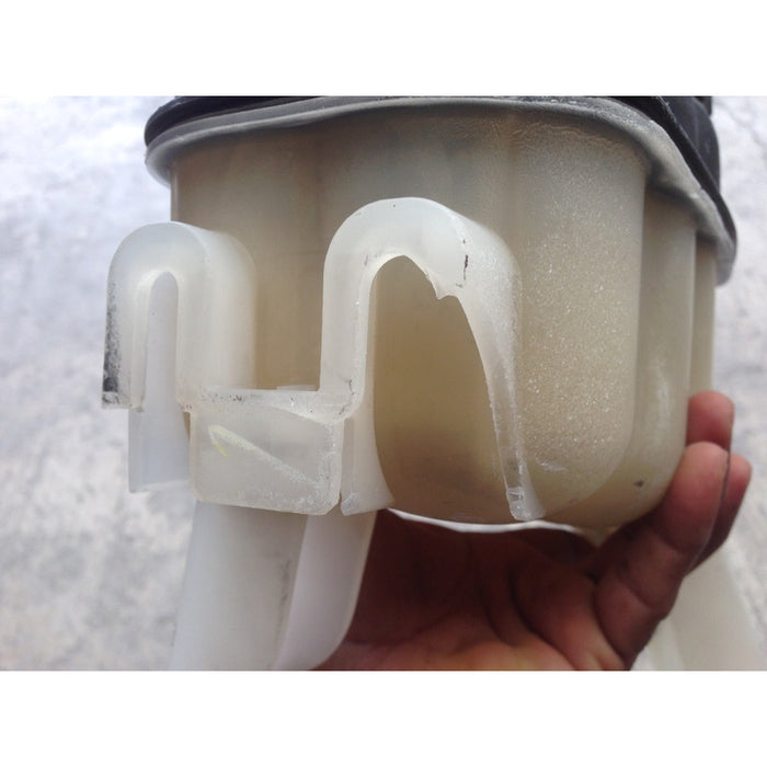 Deposito Agua Radiador Gmc Sierra 2007 Al 2013 4.8
