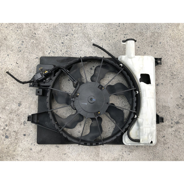 Motoventilador Hyundai Elantra 2014 2015 2016 2017 1.8