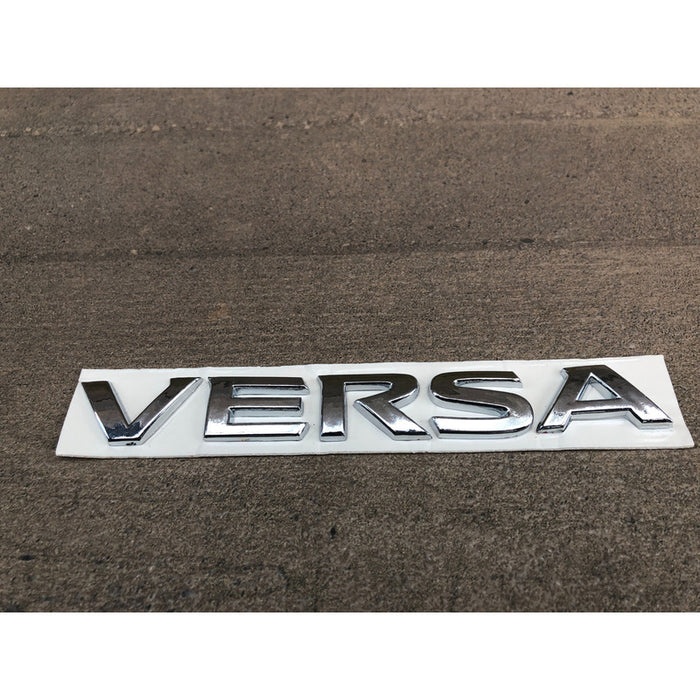 Emblema Trasero Letras Nissan Versa 2012 -2019
