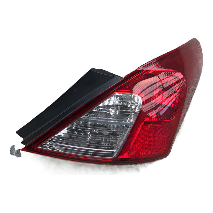 Calavera Derecha Nissan Versa 2012 Al 2019